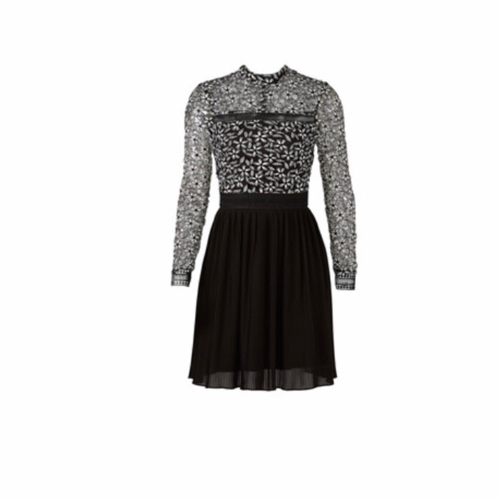 Alexia Admor Pleated Illusion Dress Small